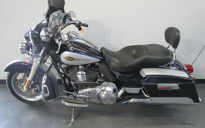 2009 Harley-Davidson® FLHX - Street Glide®