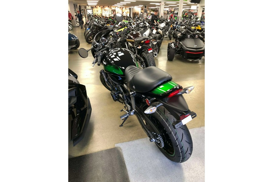 2025 Kawasaki Z900RS Cafe ABS