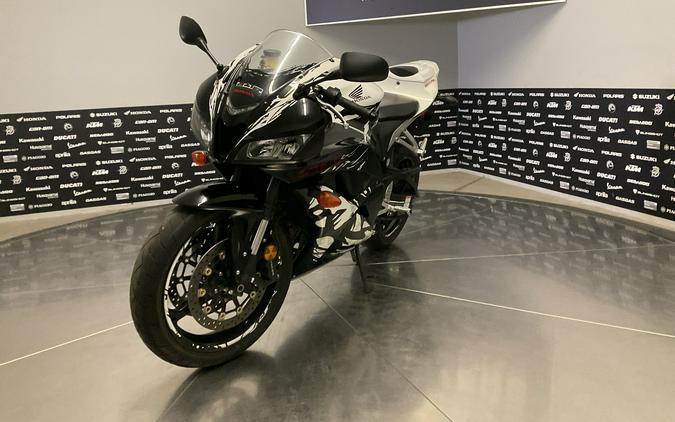 2010 HONDA CBR600RR - 15912U