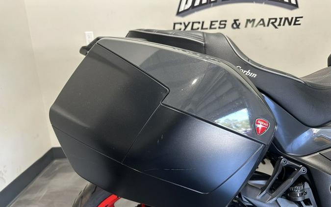 2022 Ducati Multistrada 950 Ducati Red