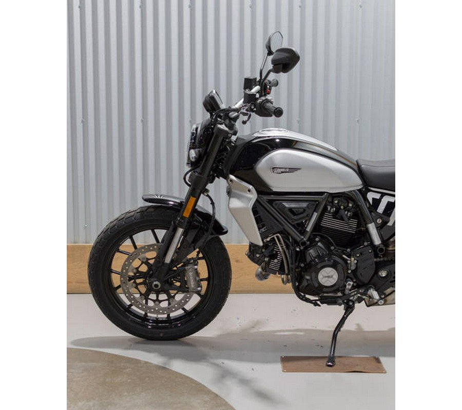 2024 Ducati Scrambler Icon Dark Matt Black