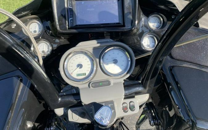 2013 Harley-Davidson® FLTRX - Road Glide® Custom