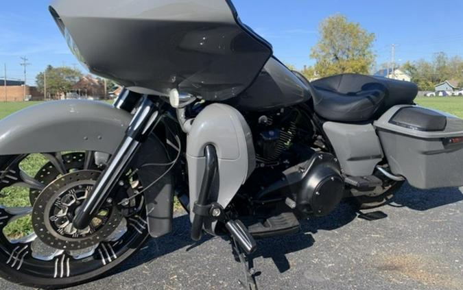 2013 Harley-Davidson® FLTRX - Road Glide® Custom