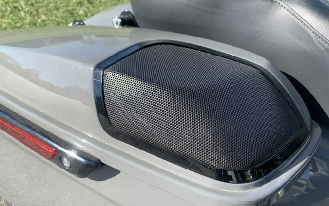 2013 Harley-Davidson® FLTRX - Road Glide® Custom