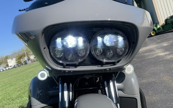 2013 Harley-Davidson® FLTRX - Road Glide® Custom