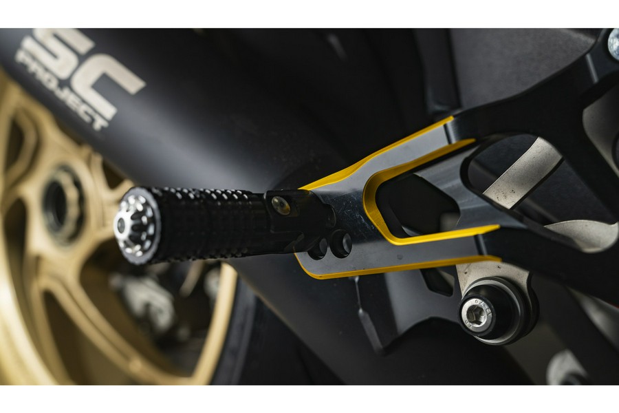 2022 MV Agusta Superveloce