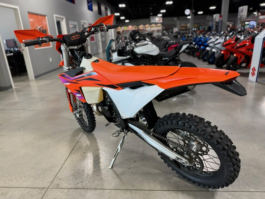2024 KTM XC-W