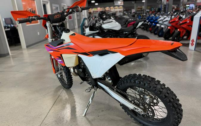 2024 KTM XC-W