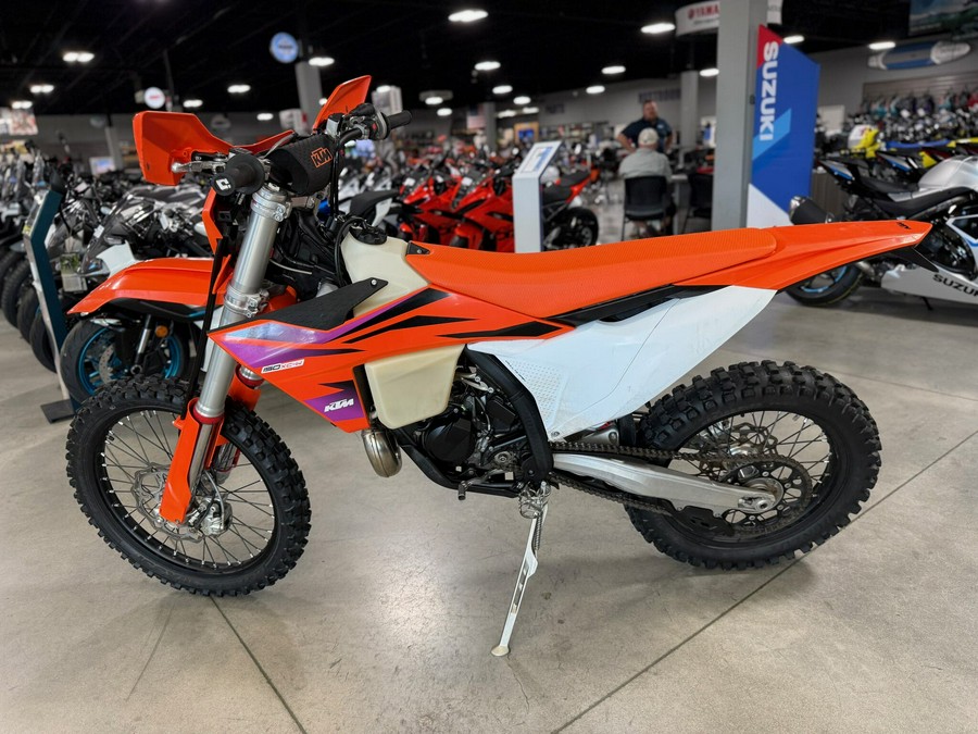 2024 KTM XC-W