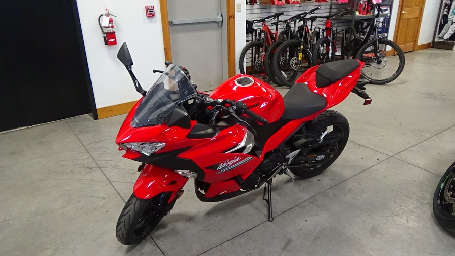 2021 Kawasaki Ninja 400 ABS