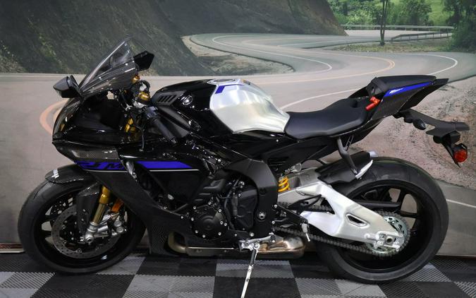 2024 Yamaha YZF-R1M