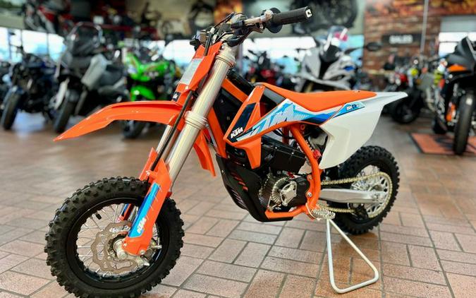 New 2024 KTM SX-E3