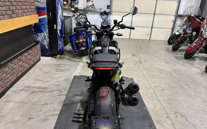 2023 Indian Motorcycle® FTR Black Metallic