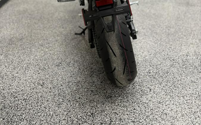 2026 Suzuki GSX-8R Glass Blaze Orange - S1473