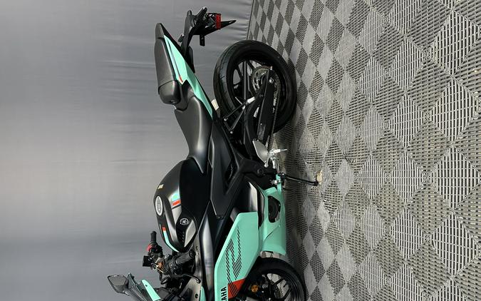 2026 YAMAHA YZF R3 MIAMI MINT GREEN MATTE STEALTH BLACK