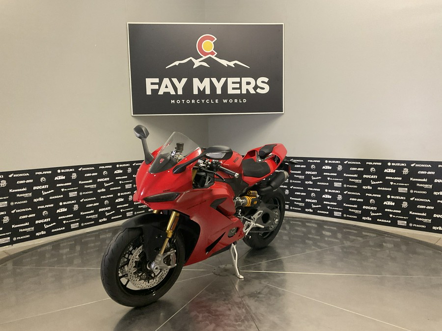 2027 DUCATI PANIGALE V2 S 896 - 3234D