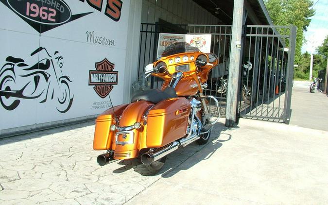 2014 Harley-Davidson® FLHX - Street Glide®