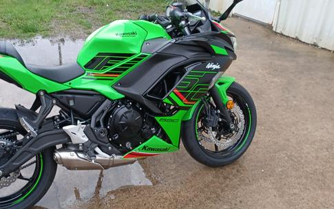 2024 Kawasaki Ninja® 650 ABS KRT Edition