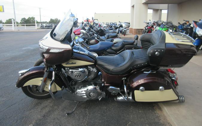 2017 INDIAN MOTORCYCLE ROADMASTER