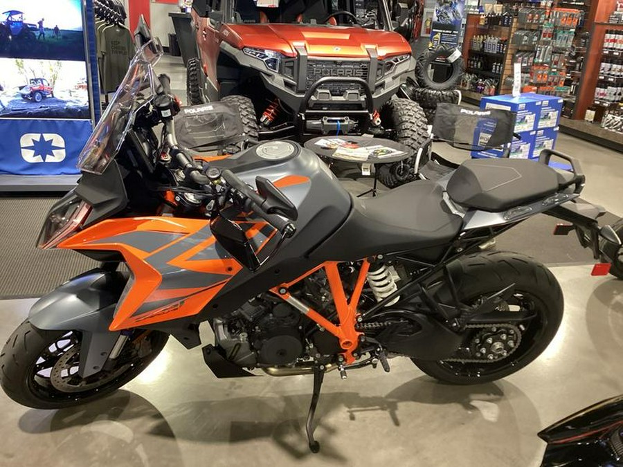 2023 KTM 1290 Super Duke GT