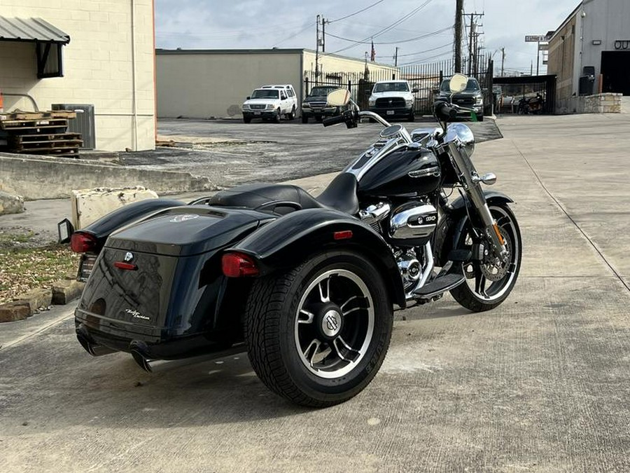 2021 Harley-Davidson® FLRT - Freewheeler®