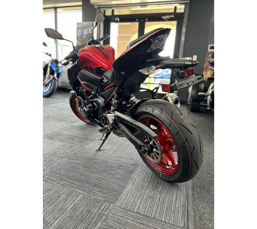 2024 Kawasaki Z900 ABS Candy Persimmon Red/Ebony