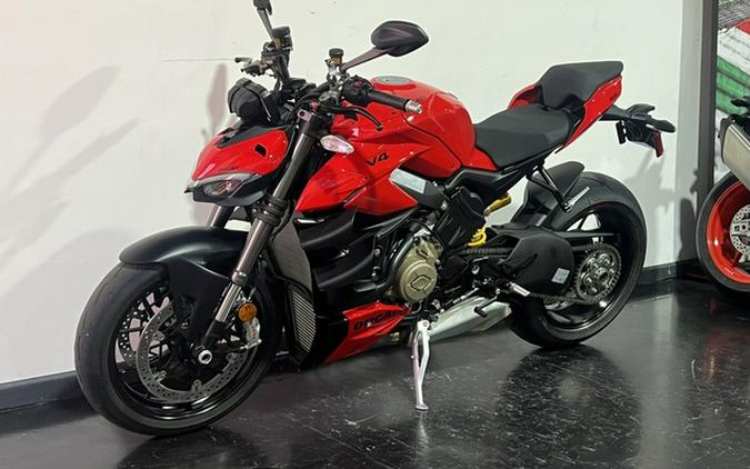 2024 Ducati Streetfighter V4 Red