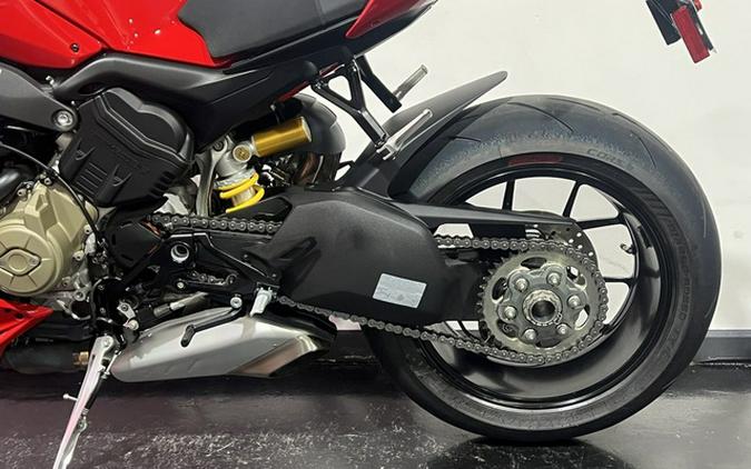 2024 Ducati Streetfighter V4 Red