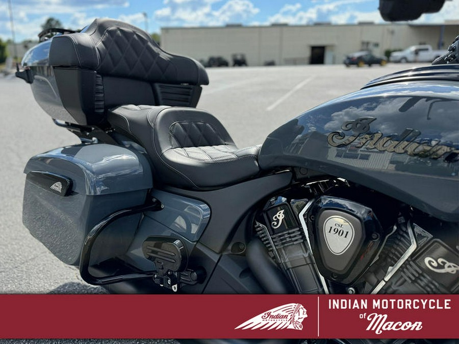 2023 Indian Motorcycle® Pursuit Dark Horse with Premium Package Stealth Gray