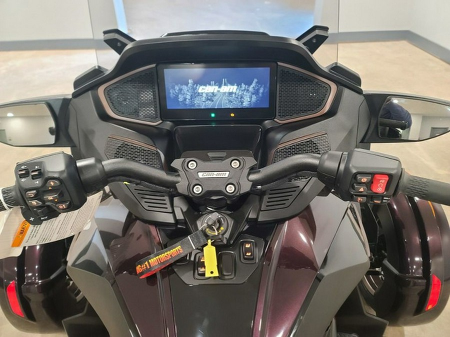 2025 Can-Am Spyder RT Sea-To-Sky