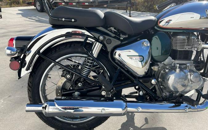 2026 Royal Enfield CLASSIC 350 - EMERALD GREEN