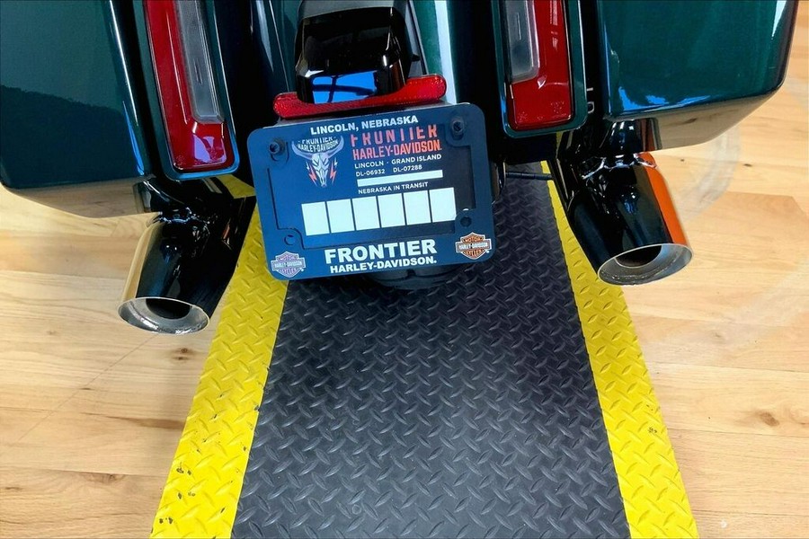 FLHX 2024 Street Glide®