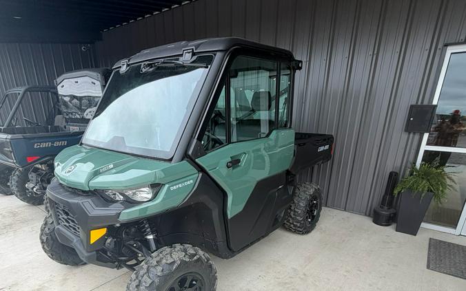 2026 Can-Am Defender DPS CAB