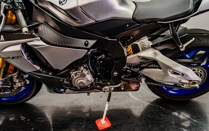 2015 Yamaha Motor Corp., USA YZF-R1M