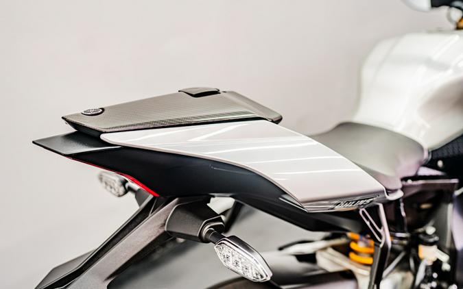 2015 Yamaha Motor Corp., USA YZF-R1M