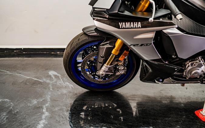 2015 Yamaha Motor Corp., USA YZF-R1M