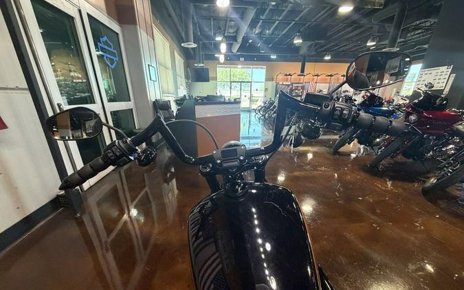 2021 Harley-Davidson Softail® Street Bob® 114