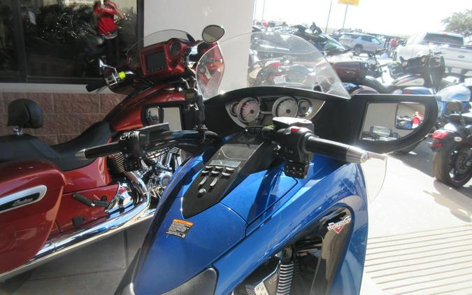 2017 VICTORY VISION 49ST