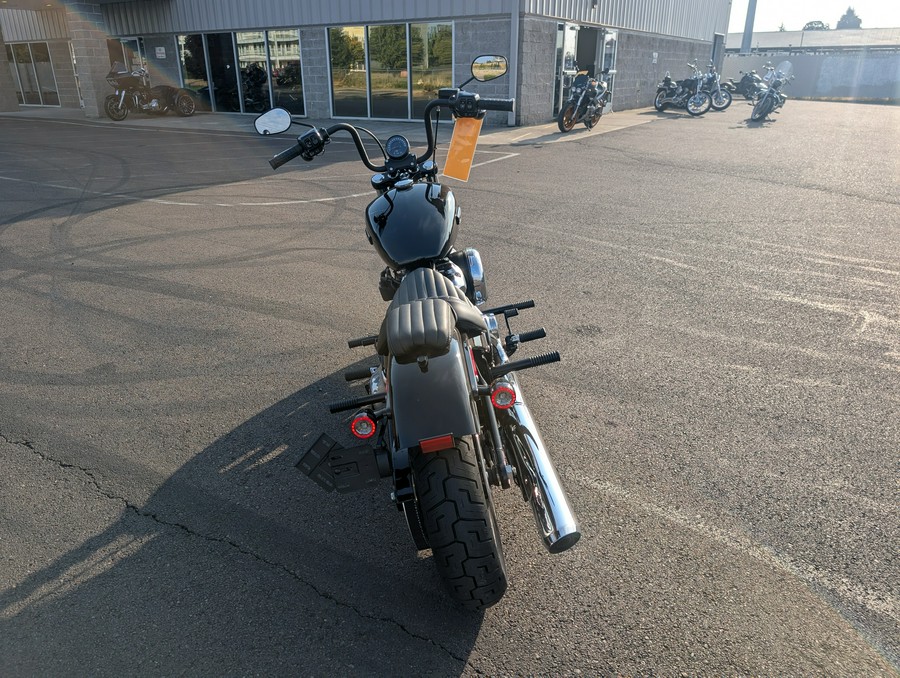 2025 Harley-Davidson Street Bob®