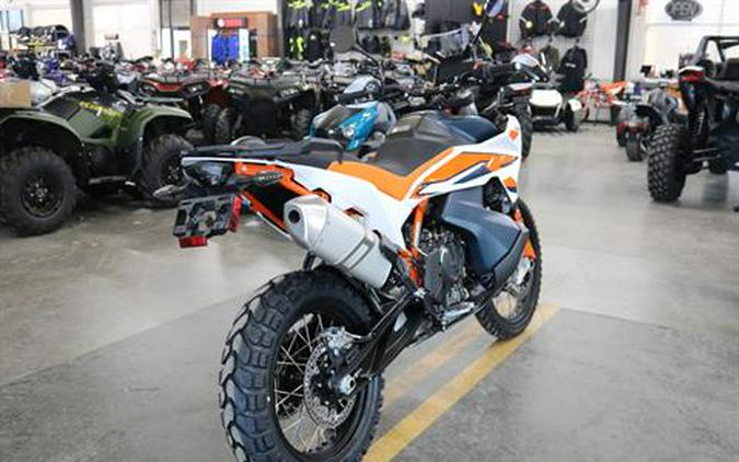 2024 KTM 890 Adventure R