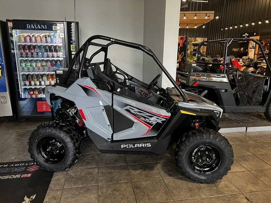 2024 Polaris RZR 200 EFI