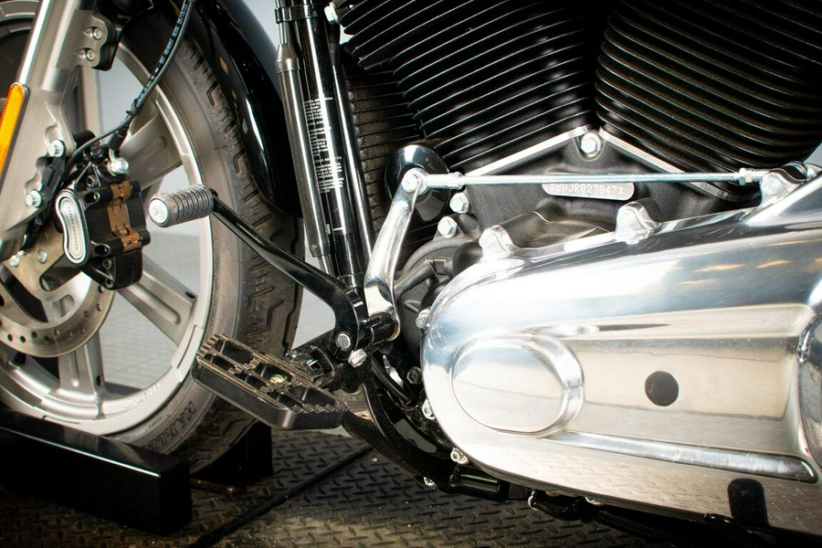 2024 Harley-Davidson Softail Standard