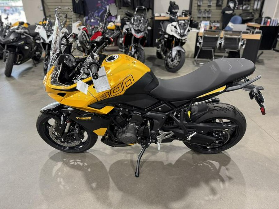 2025 Triumph Tiger Sport 800 Cosmic Yellow