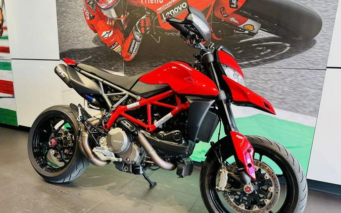 2021 Ducati Hypermotard 950 Ducati Red