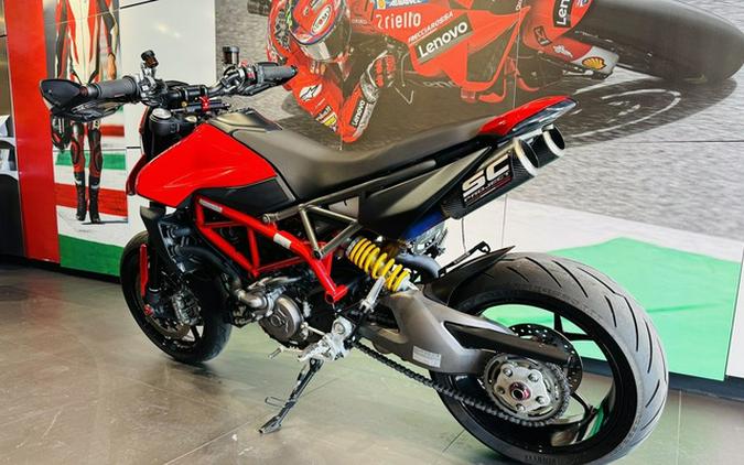 2021 Ducati Hypermotard 950 Ducati Red