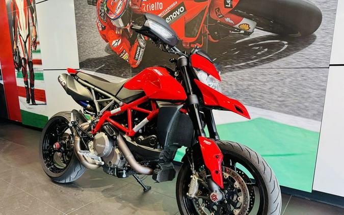 2021 Ducati Hypermotard 950 Ducati Red