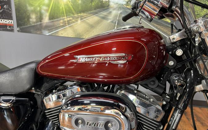 2009 Harley-Davidson 1200 Custom RED HOT SUNGLO W/PINSTRIPE