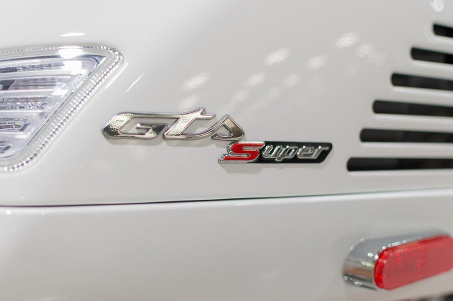 2024 Vespa GTS Super 300