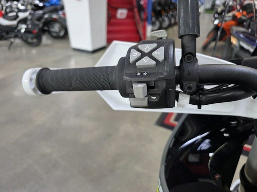 2027 Husqvarna Norden 901 Expedition