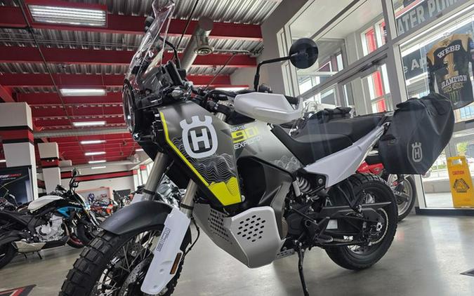 2027 Husqvarna Norden 901 Expedition